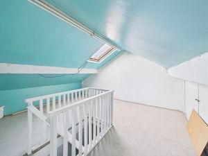 Photo 10- click for photo gallery